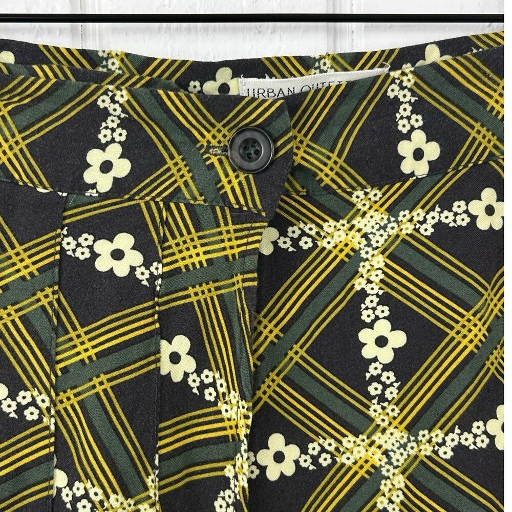 Urban Outfitters Plaid Floral Pleated Mini Skirt Retro Cottagecore M - Picture 2 of 8